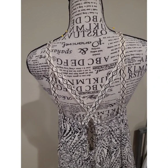 QED London abstract black white.strappy flowy dress festival boho Women SZ M - Picture 6 of 12